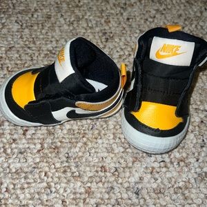 Infant Jordan 1 high OG 2c brand new